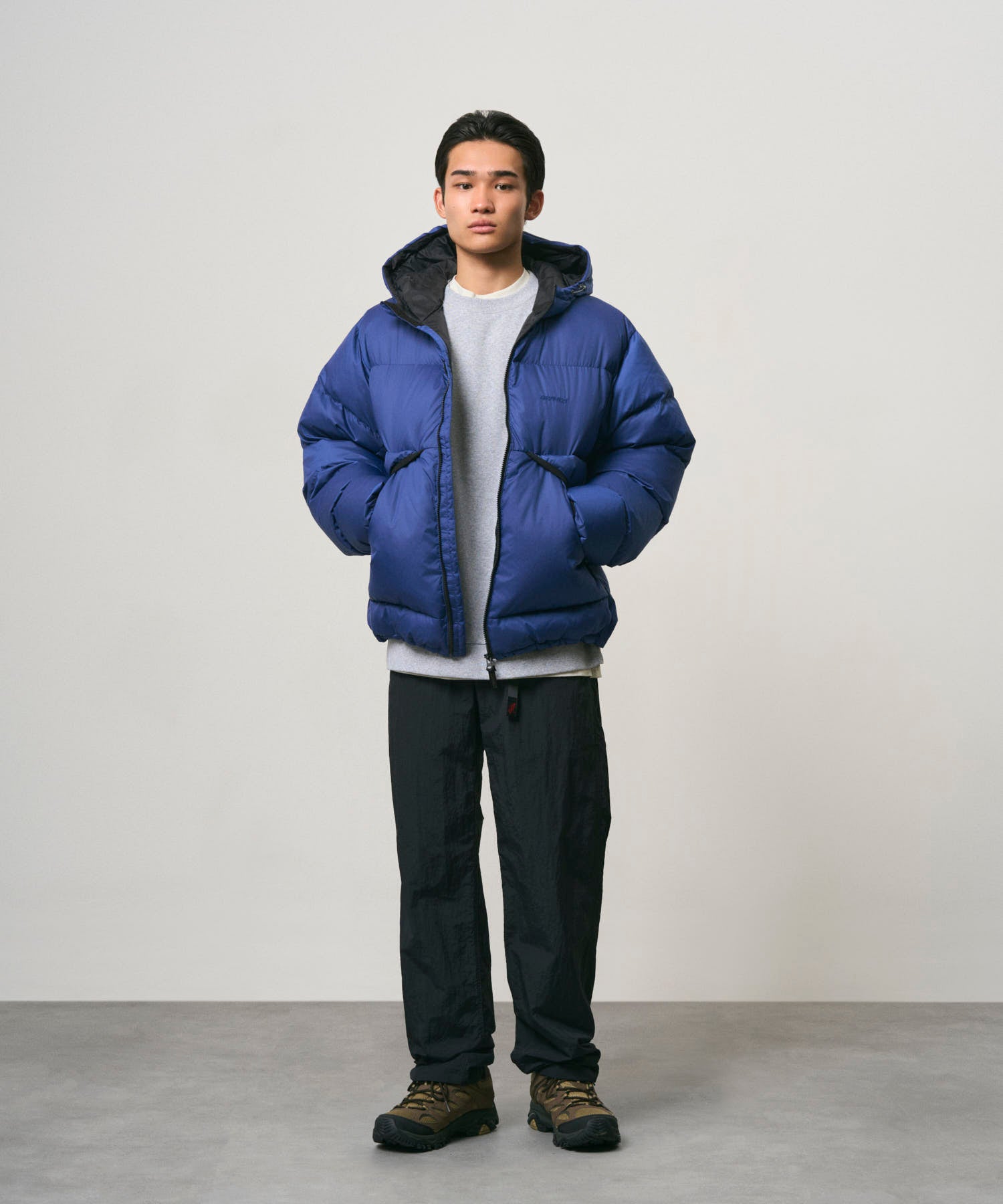 G6FM-P112_BLACK_fitting_M2