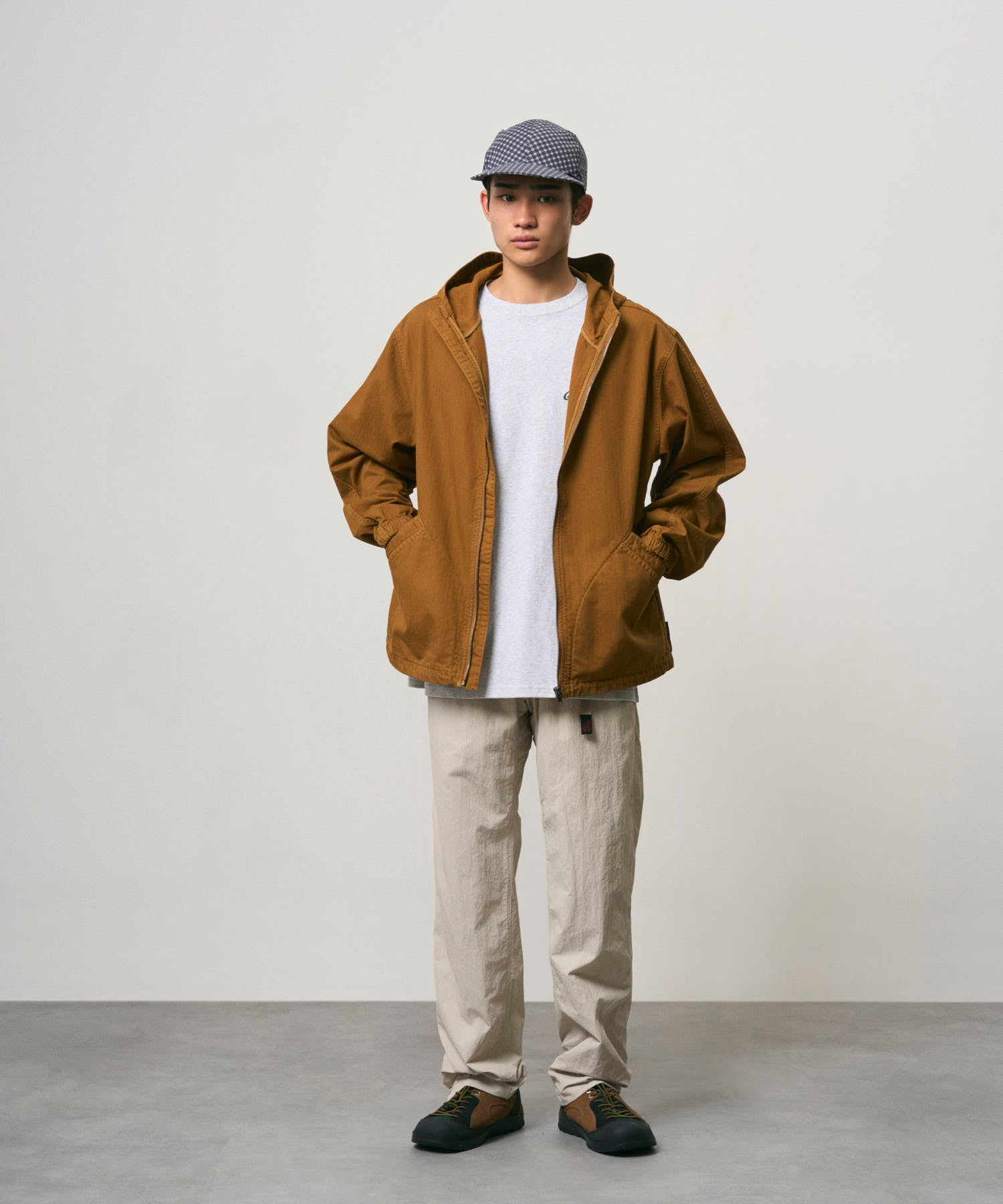 G6FM-P112_STONE_fitting_M2