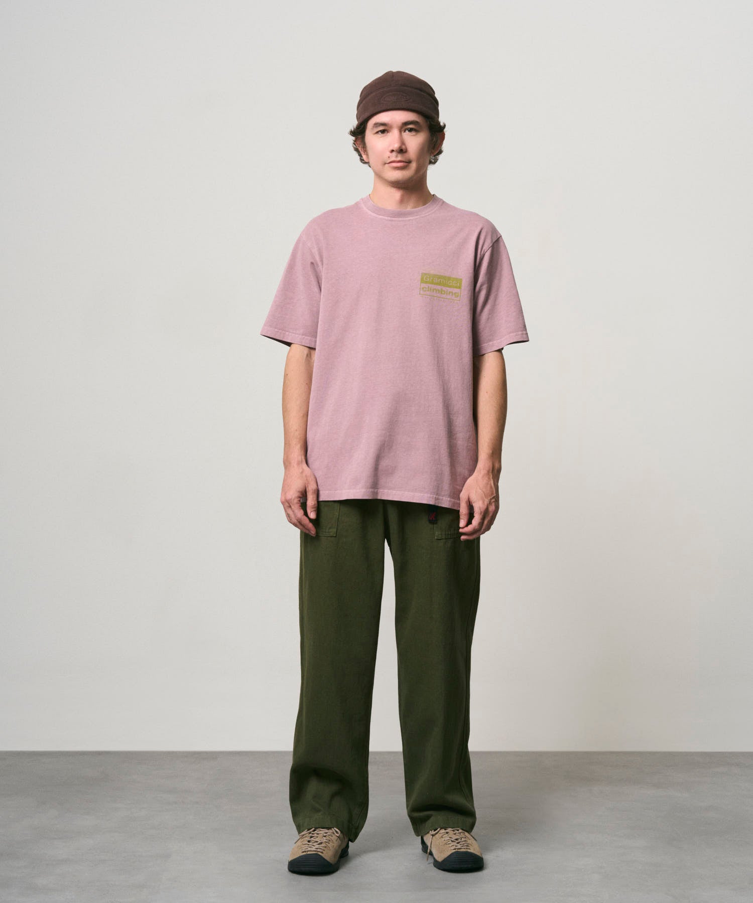 G6FM-T088_LILACPIGMENT_fitting_M2