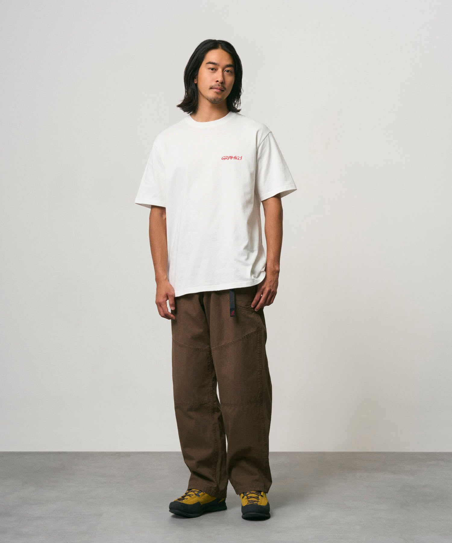 G6FM-T099_WHITE_fitting_M2