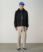 G6SM-J030_BLACK_fitting_M1