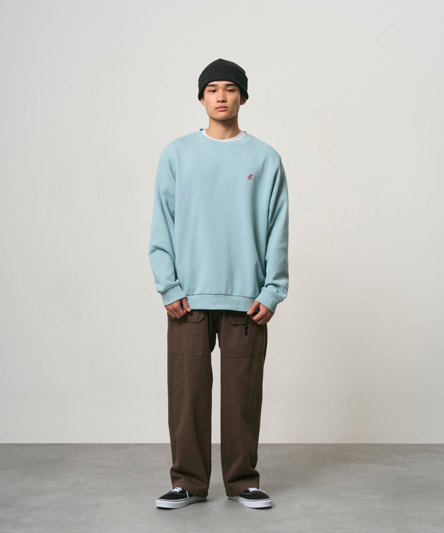 G6SM-P084_BROWNPIGMENT_fitting_M2