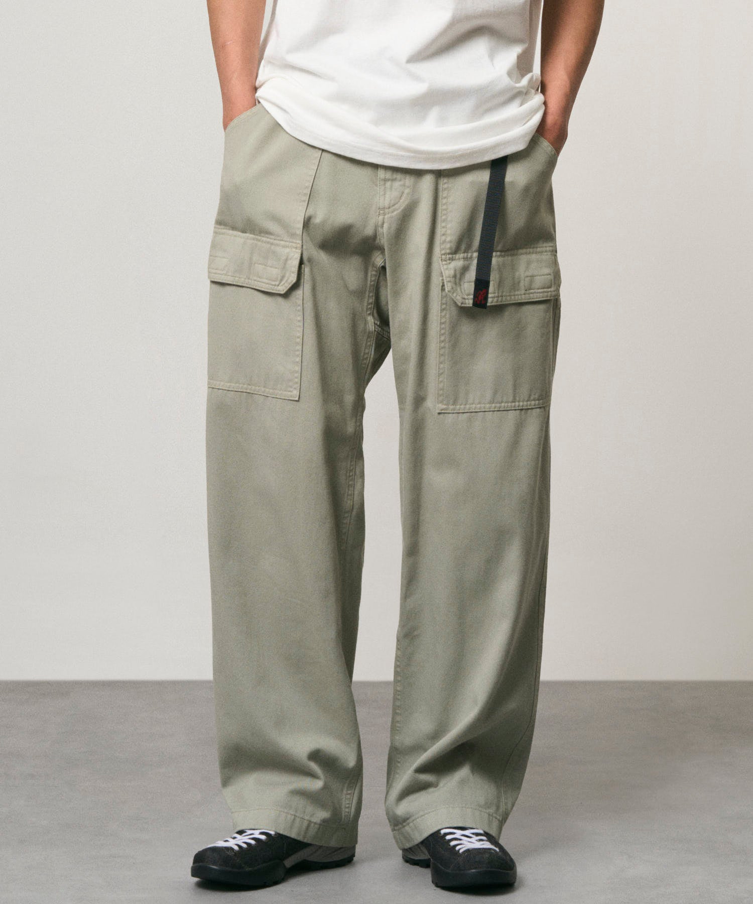 G6SM-P084_DRIEDSAGE_fitting_M1