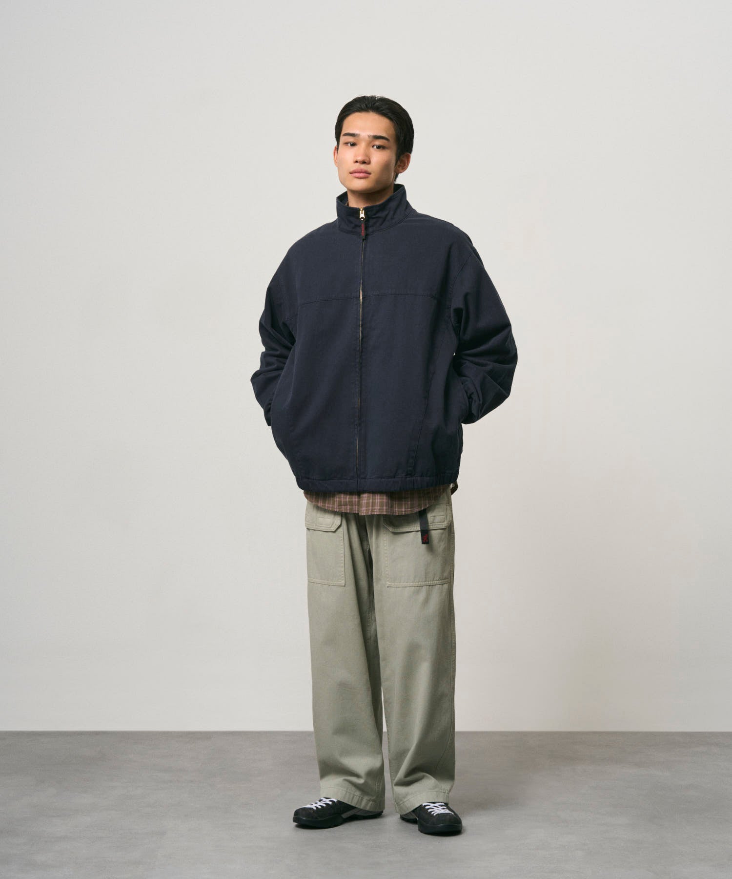 G6SM-P084_DRIEDSAGE_fitting_M2