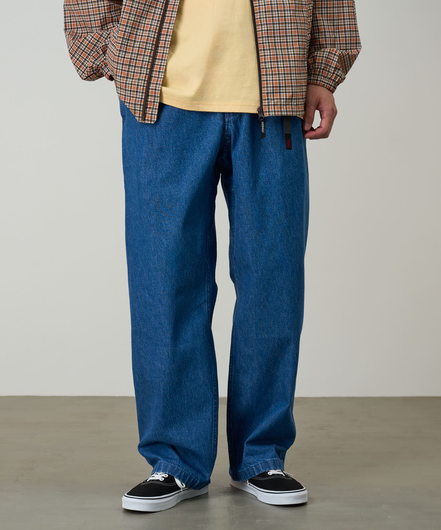 G6SM-P086_LIGHTWASH_fitting_M2