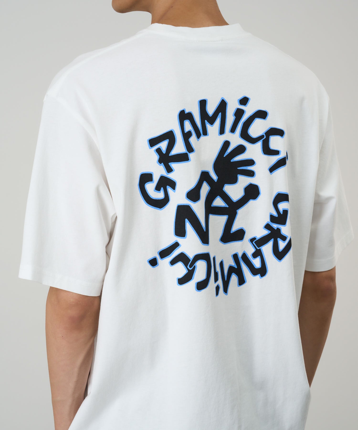 G6SU-T097_WHITE_fitting_M2