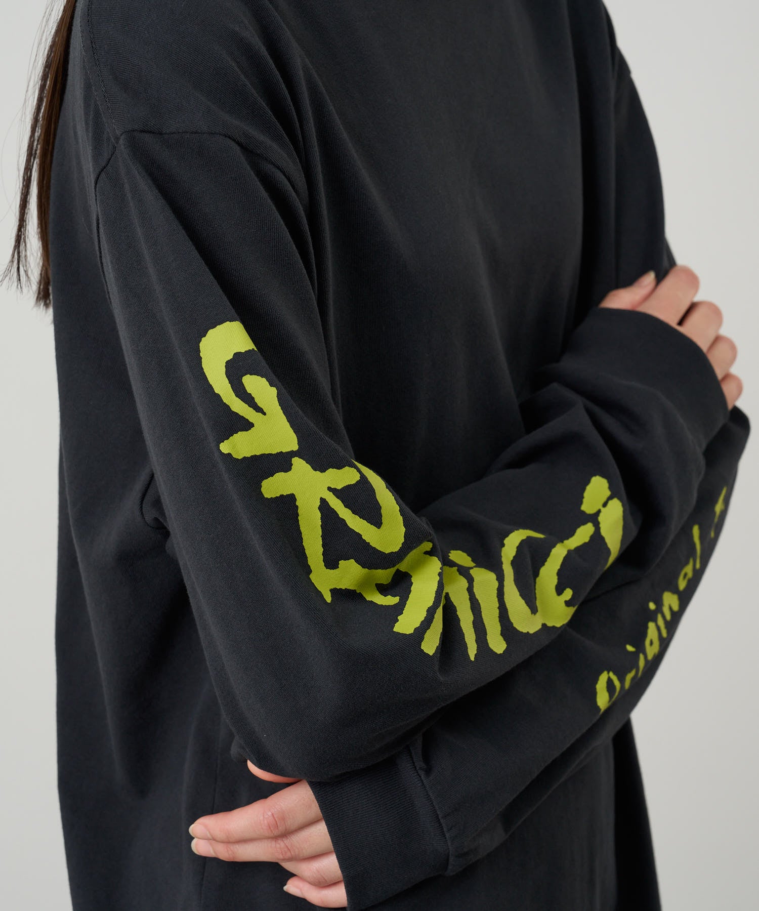 G6SU-T122_VINTAGEBLACK_fitting_W2