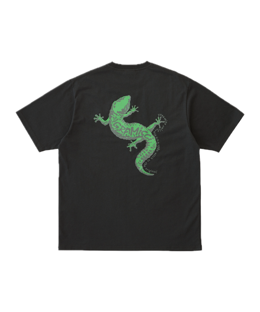 Gramicci Gecko Tee Vintage Black in eco cotton with dry-touch fabric, large back graphic and relaxed everyday fit.