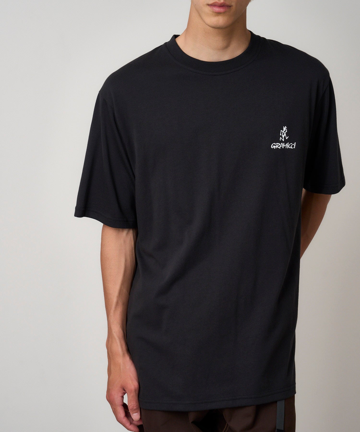Gramicci One Point Logo Tee Black men's cotton T-shirt