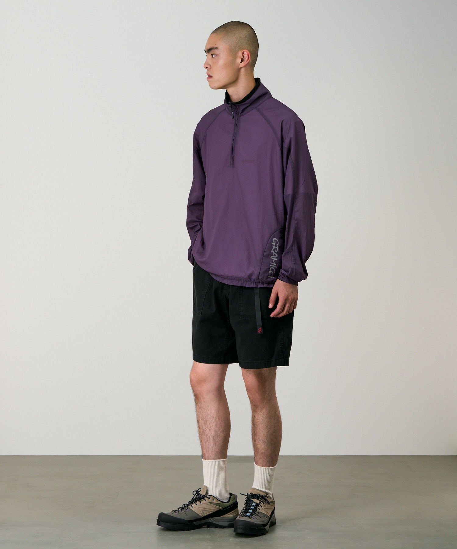 Ridge Short Black model side view outdoor shorts relaxed fit